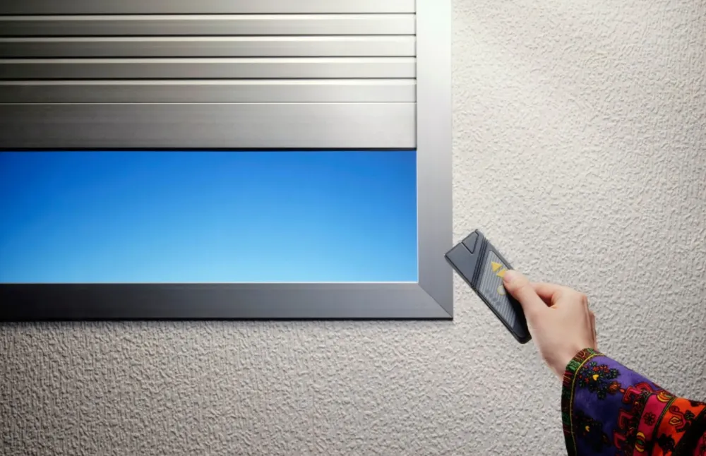 Installation de volets roulants motorisés à Wavre